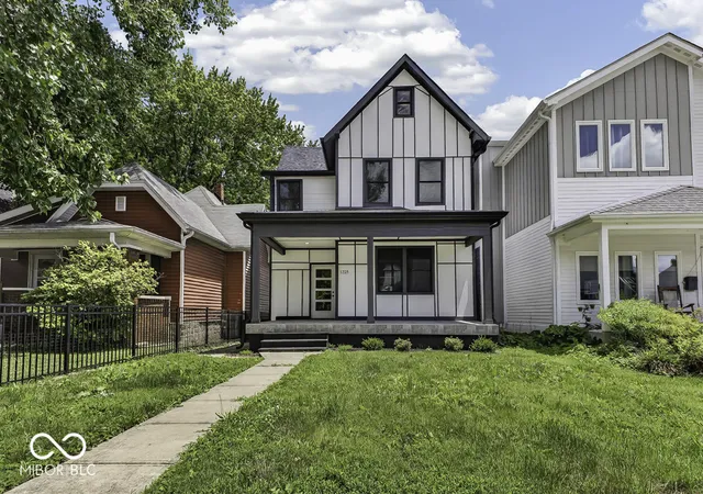 Photo 2 of Single family home for sale at 1225 Spruce, Indianapolis, IN 46203 | MLS# 22108178 | Listing updated on 2026-10-20