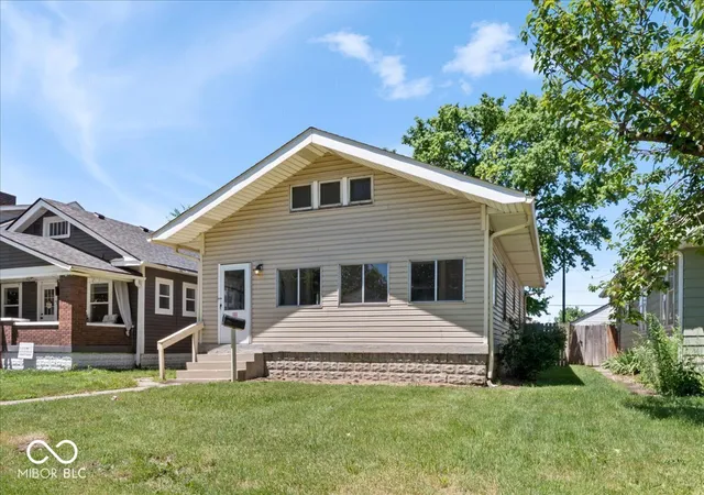 Photo 2 of Single family home for sale at 524 N Bradley Ave, Indianapolis, IN 46201 | MLS# 22108180 | Listing updated on 2026-08-26