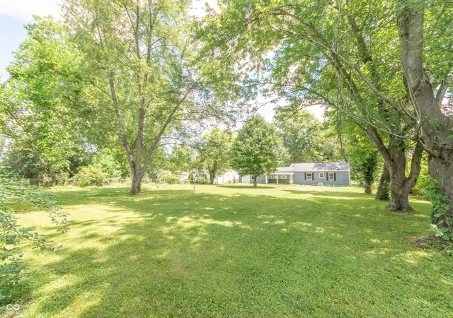 44th image of 3344 Westenedge Dr, Columbus, IN 47203 | MLS# 22108198