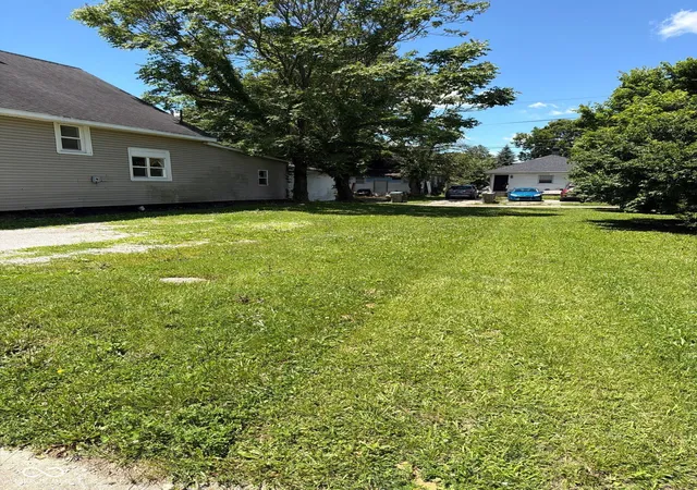 2nd image of 1122 N Mount St, Indianapolis, IN 46222 | MLS# 22108228