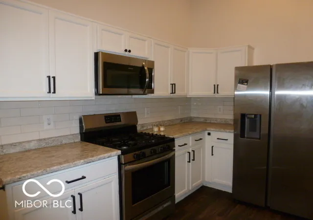 Photo 2 of Single family home for sale at 4523 Rhapsody Ln, Indianapolis, IN 46235 | MLS# 22108237 | Listing updated on 2026-10-01