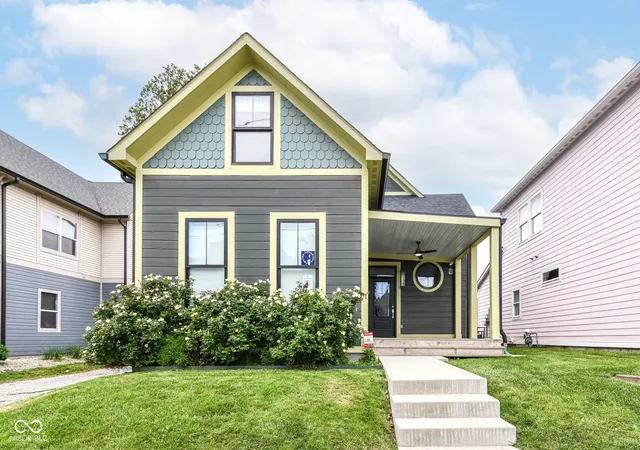 Photo 1 of Sale Pending at 1614 S East St, Indianapolis, IN 46225 | MLS# 22108264 | Listing updated on 2026-10-06