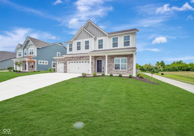 2nd image of 9884 Glad Grist Dr, Mc Cordsville, IN 46055 | MLS# 22108306