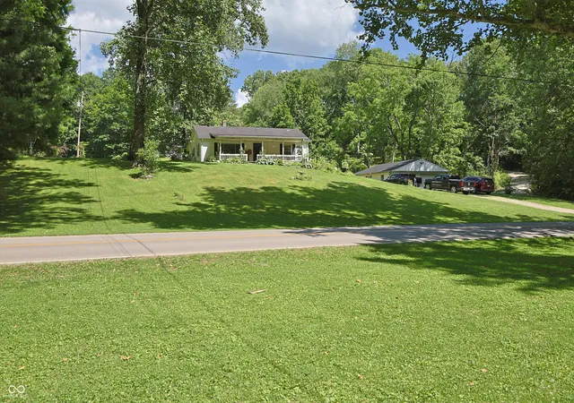 Homes for sale in Trafalgar, IN | 8317 Bean Blossom Rd, Trafalgar, IN 46181 | MLS# 22108333