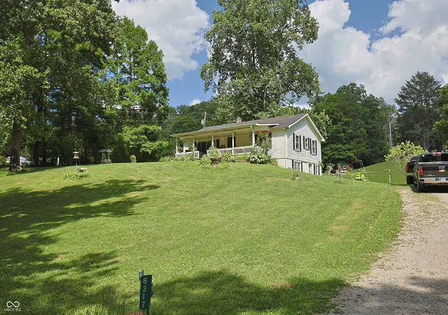 Homes for sale in Trafalgar, IN | 8317 Bean Blossom Rd, Trafalgar, IN 46181 | MLS# 22108333