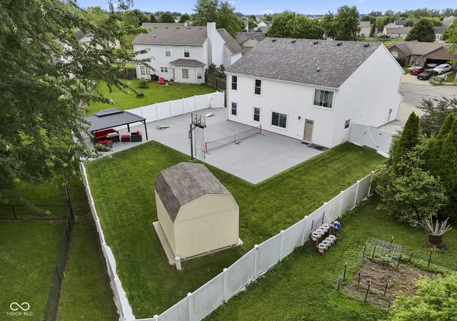 3rd image of 435 Lake Shore Ct, Franklin, IN 46131 | MLS# 22108340