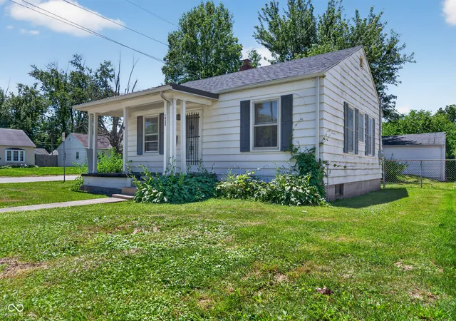 3rd image of 1933 S Market St, Kokomo, IN 46902 | MLS# 22108341