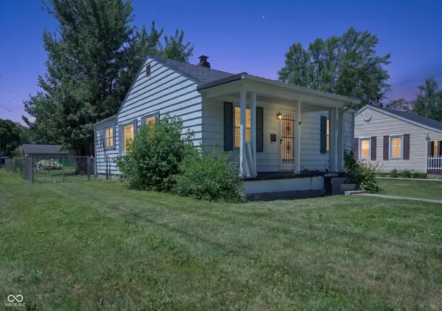 4th image of 1933 S Market St, Kokomo, IN 46902 | MLS# 22108341