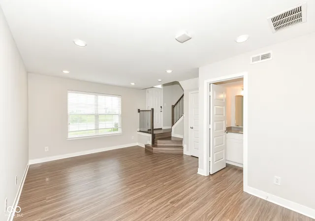 Photo 2 of Townhouse for sale at 17276 Henslow Dr, Westfield, IN 46074 | MLS# 22108356 | Listing updated on 2026-08-12
