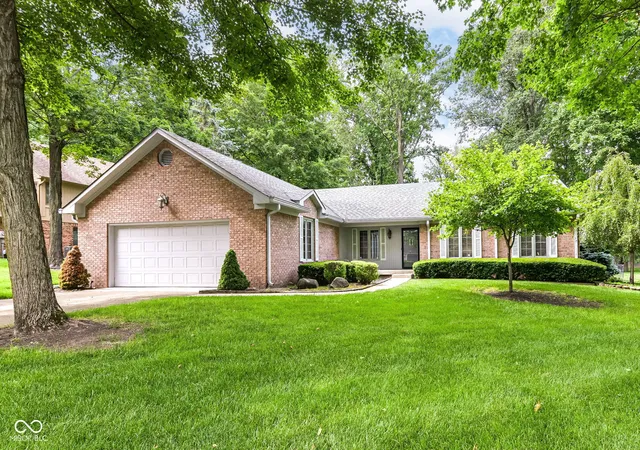 1st image of 7062 W Christian Dr, New Palestine, IN 46163 | MLS# 22108374