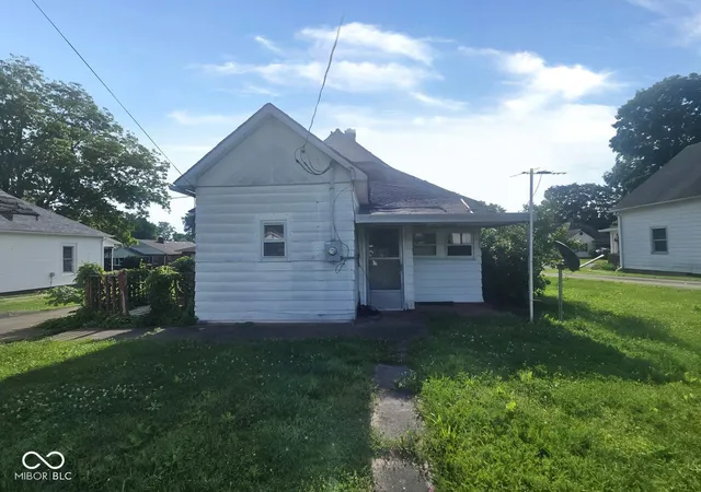5th image of 138 N 11Th St, Clinton, IN 47842 | MLS# 22108384