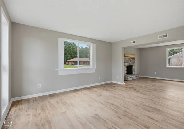 2nd image of 4349 Alhambra Dr, Anderson, IN 46013 | MLS# 22108385