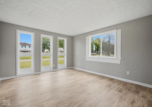 4th image of 4349 Alhambra Dr, Anderson, IN 46013 | MLS# 22108385