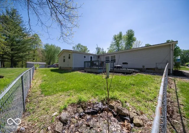 Homes for sale in Elizabethtown, IN | 8550 N State Hwy 7, Elizabethtown, IN 47232 | MLS# 22108404