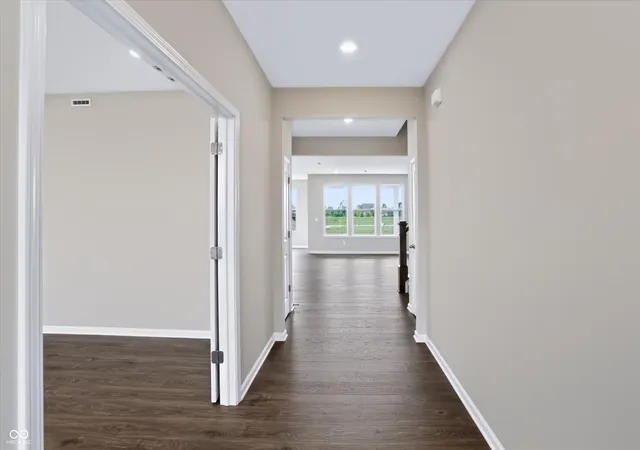 Photo 4 of Single family home for sale at 5661 Belvedere Ln, Mc Cordsville, IN 46055 | MLS# 22108407 | Listing updated on 2026-10-26