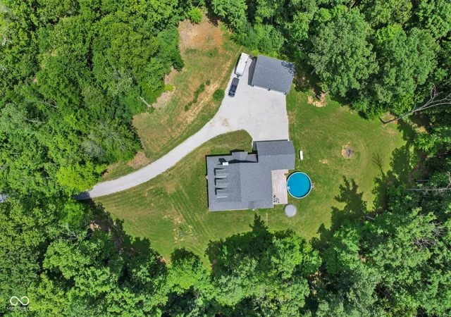2nd image of 4763 N Nature Hills Ln, Martinsville, IN 46151 | MLS# 22108409