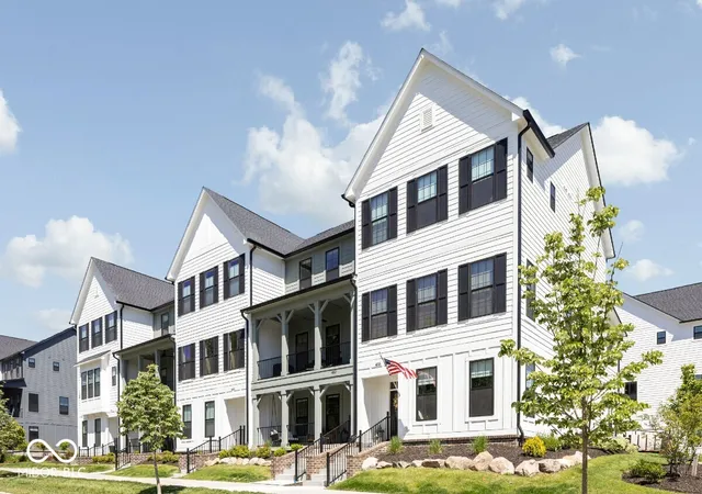 3rd image of 460 W Smoky, Carmel, IN 46032 | MLS# 22108418