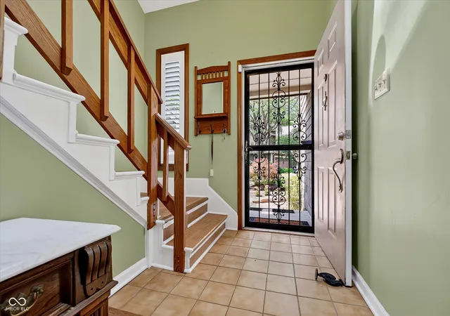 Photo 2 of Condo for sale at 4609 Stansbury Ct, Indianapolis, IN 46254 | MLS# 22108426 | Listing updated on 2026-09-15
