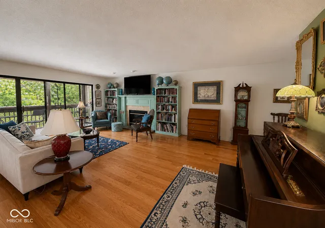 3rd image of 9525 S Pointe Lasalles Dr S, Bloomington, IN 47401 | MLS# 22108431