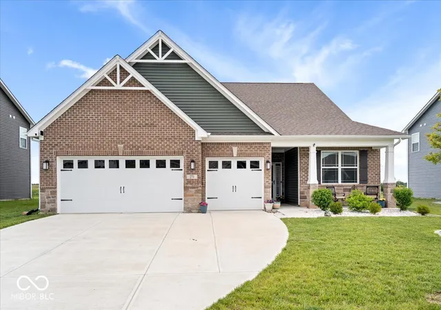Homes for sale in Whiteland, IN | 271 Dyson Dr, Whiteland, IN 46184 | MLS# 22108435