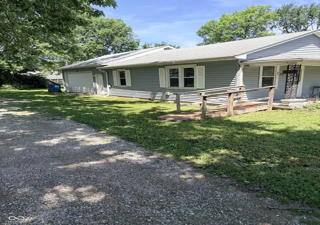 3rd image of 1258 Brandt Dr, Indianapolis, IN 46241 | MLS# 22108437