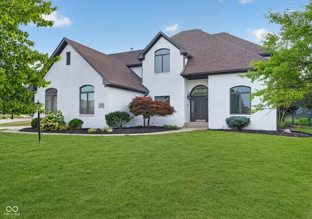 2nd image of 3256 Waterside Ct, Greenwood, IN 46143 | MLS# 22108445