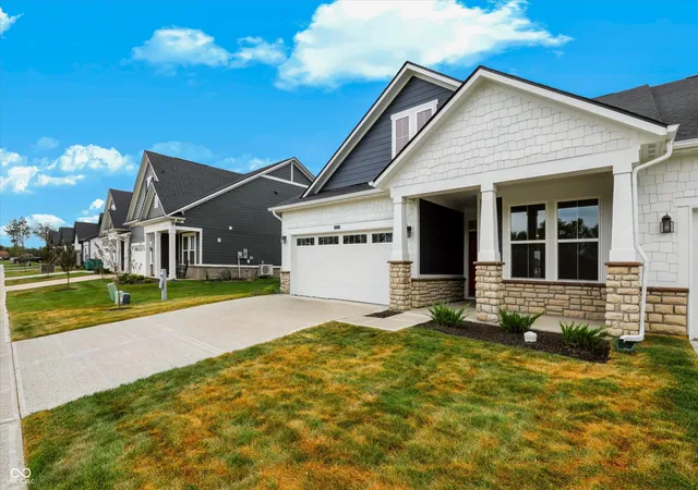 Photo 3 of Single family home for sale at 18372 Depoe Ln, Westfield, IN 46074 | MLS# 22108459 | Listing updated on 2026-10-02