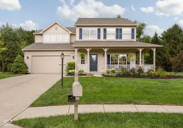 1st image of 5404 Baltimore Ct, Carmel, IN 46033 | MLS# 22108470