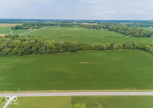 5th image of 5800 S 400 W, New Palestine, IN 46163 | MLS# 22108477