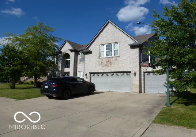 1st image of 9849 N Anchor Bnd, Mc Cordsville, IN 46055 | MLS# 22108484