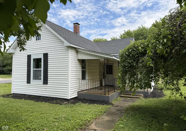 2nd image of 115 N 2nd St, Kingman, IN 47952 | MLS# 22108508