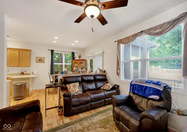 Homes for sale in Brownsburg, IN | 1502 Hideaway Dr, Brownsburg, IN 46112 | MLS# 22108549