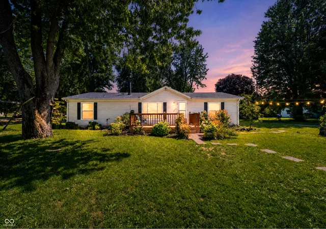 1st image of 20550 Baker St, Sheridan, IN 46069 | MLS# 22108553