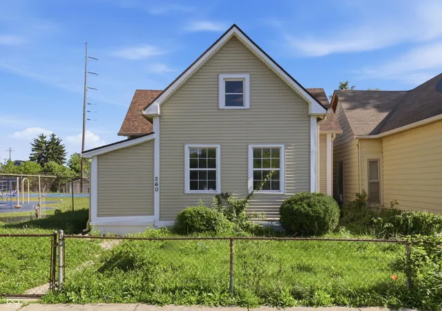 1st image of 260 E Beecher St, Indianapolis, IN 46225 | MLS# 22108563