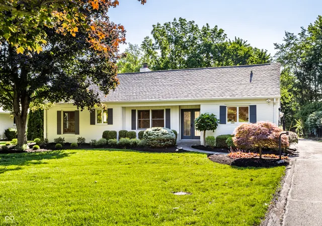 2nd image of 7265 N Illinois St, Indianapolis, IN 46260 | MLS# 22108649