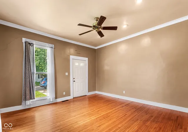 2nd image of 1109 23rd St, Columbus, IN 47201 | MLS# 22108674