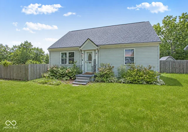 Photo 1 of Single family home for sale at 25 Southdowns Dr, Kokomo, IN 46902 | MLS# 22108682 | Listing updated on 2026-08-07