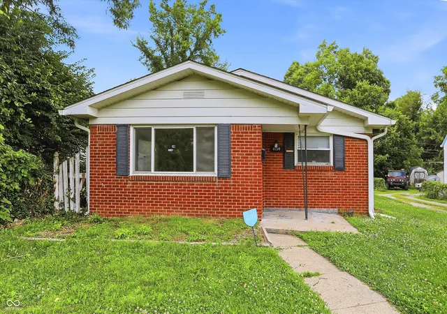 Photo 2 of Single family home for sale at 1154 W 37th Street, Indianapolis, IN 46208 | MLS# 22108721 | Listing updated on 2026-09-26