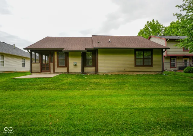 Photo 3 of Single family home for sale at 2823 Singletree Dr, Indianapolis, IN 46234 | MLS# 22108725 | Listing updated on 2026-08-14