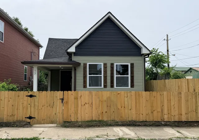 Photo 1 of Sale Pending at 17 E Caven St, Indianapolis, IN 46225 | MLS# 22108739 | Listing updated on 2026-09-23