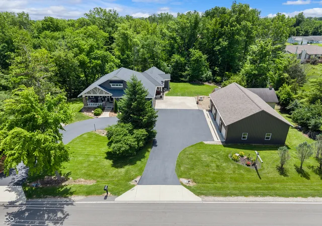 Homes for sale in Roanoke, IN | 4143 E 1000 N, Roanoke, IN 46783 | MLS# 22108741