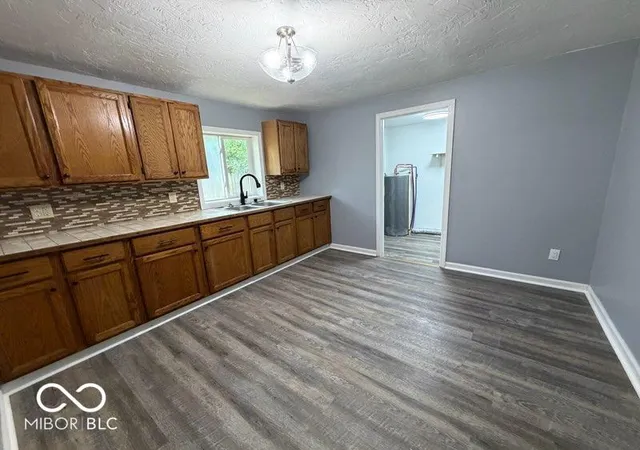Homes for sale in New Castle, IN | 2703 Spring St, New Castle, IN 47362 | MLS# 22108742