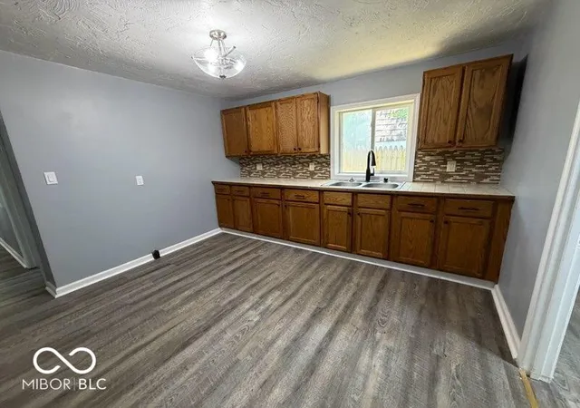 Homes for sale in New Castle, IN | 2703 Spring St, New Castle, IN 47362 | MLS# 22108742