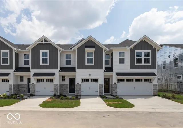 2nd image of 6145 Mill Hill Wy #320-401, Mc Cordsville, IN 46055 | MLS# 22108745