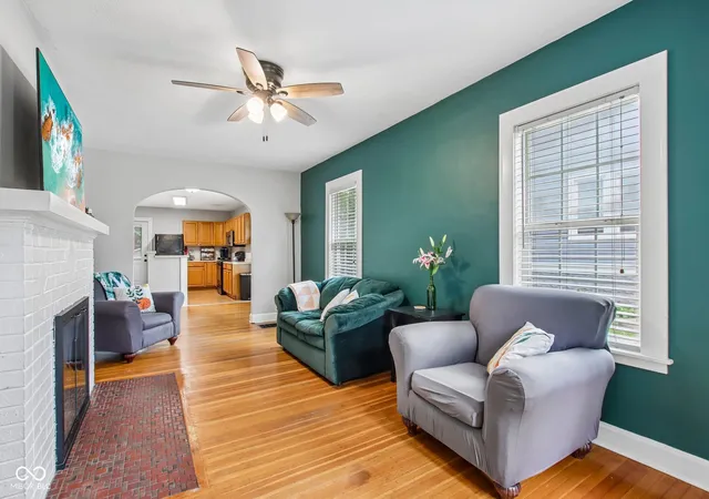 Photo 3 of Single family home for sale at 4833 Hinesley Ave, Indianapolis, IN 46208 | MLS# 22108753 | Listing updated on 2026-08-30