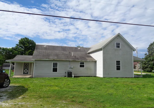 5th image of 400 S Division St, Cayuga, IN 47928 | MLS# 22108755