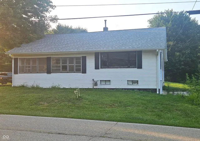 1st image of 4106 W 600 S, Shelbyville, IN 46176 | MLS# 22108768