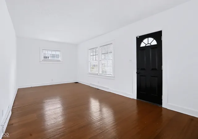 3rd image of 902 N Drexel Ave, Indianapolis, IN 46201 | MLS# 22108781
