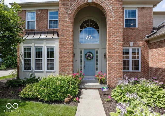 3rd image of 11934 Gray Eagle Dr, Fishers, IN 46037 | MLS# 22108812