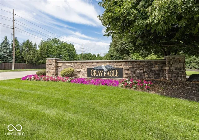 4th image of 11934 Gray Eagle Dr, Fishers, IN 46037 | MLS# 22108812